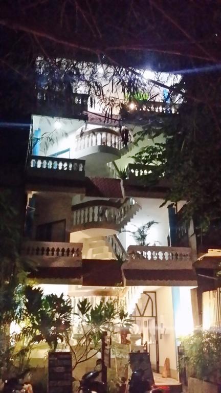 L'Escale Hotel Puduccseri Kültér fotó