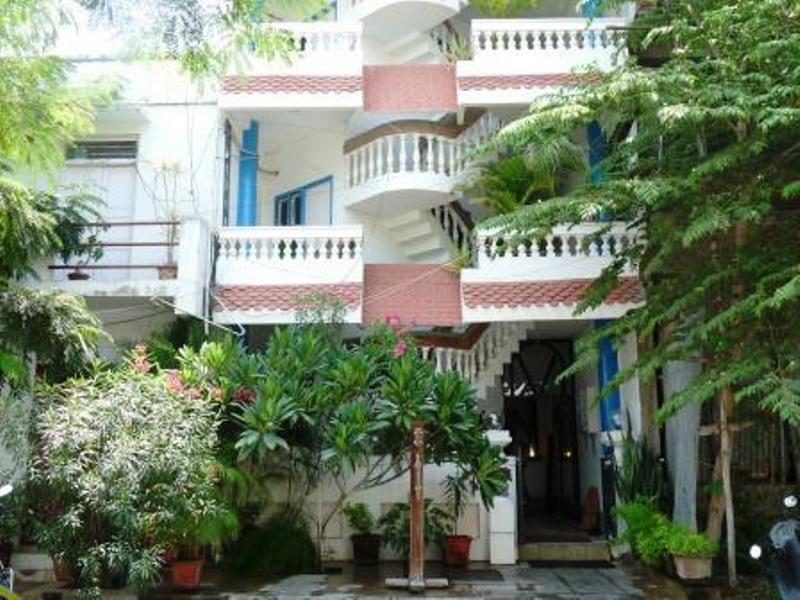 L'Escale Hotel Puduccseri Kültér fotó